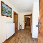 Apartmaji Katja Lägenhet